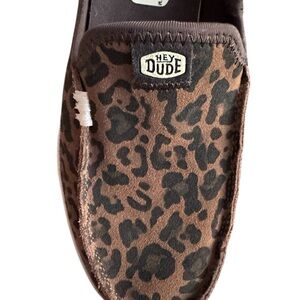 HEYDUDE Women's Austin Lift Classic casual slip-on shoe in a brown leopard